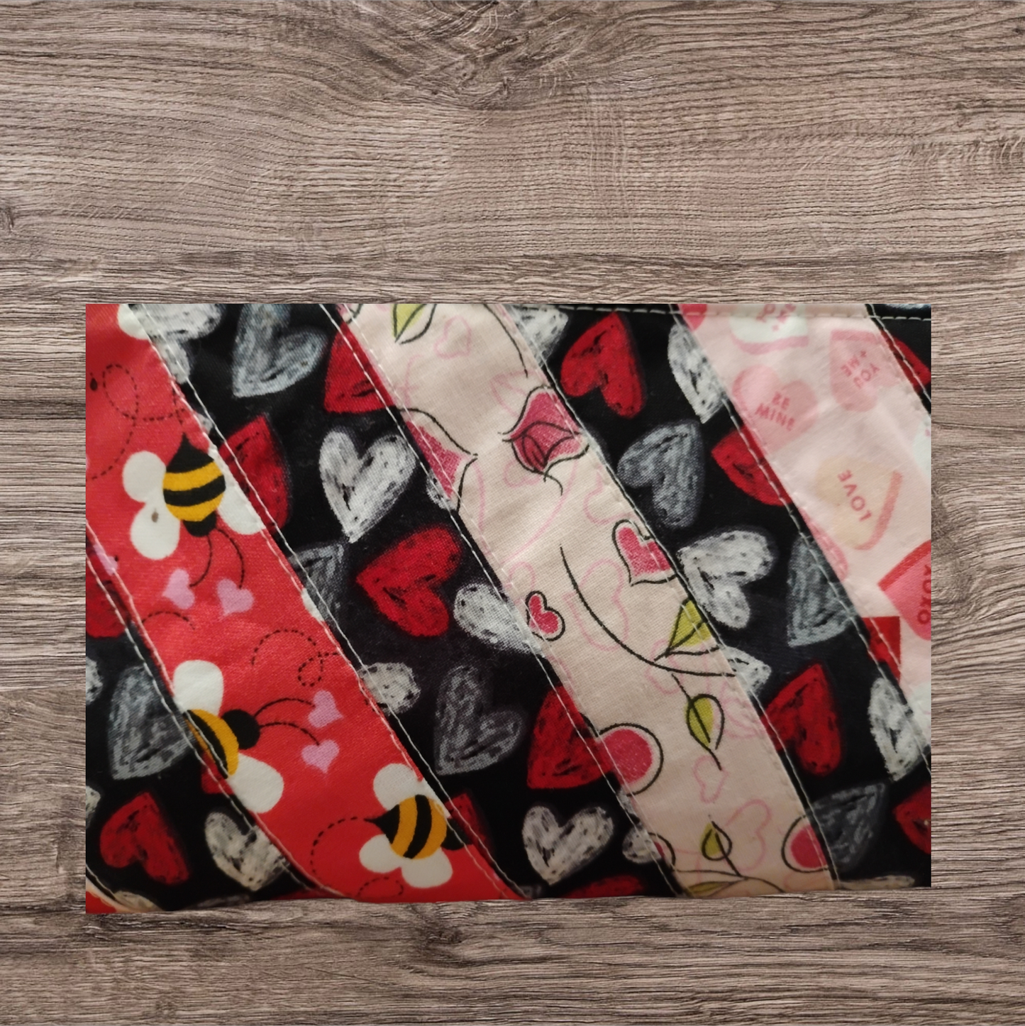 Queen of Hearts - Quilted Clutch or Cash Bag